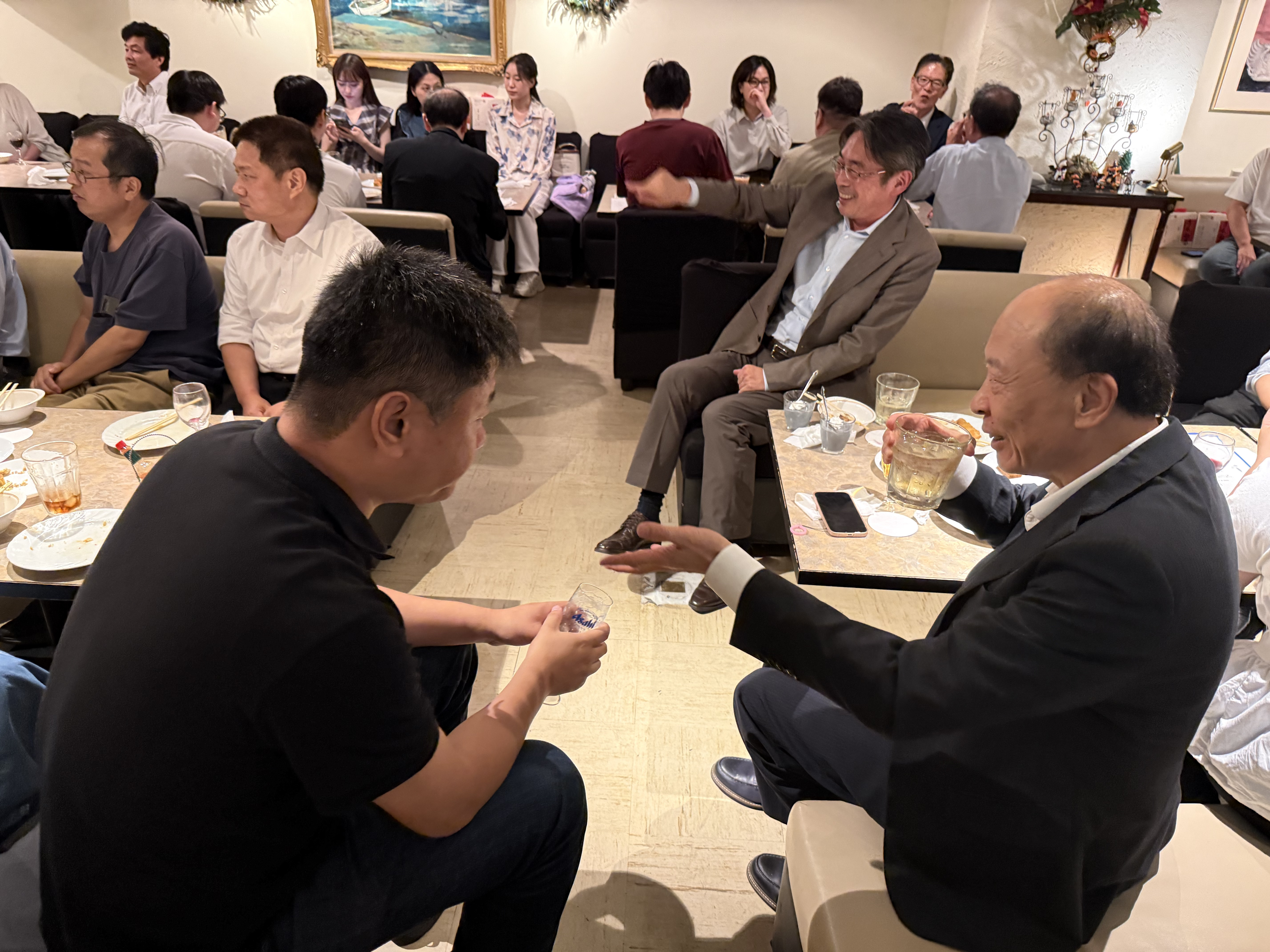 懇親会